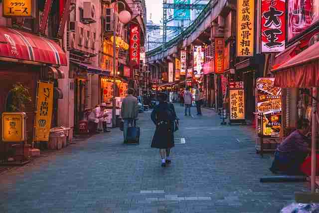 揭秘——海角网址入口2024趋势前瞻:终极指南